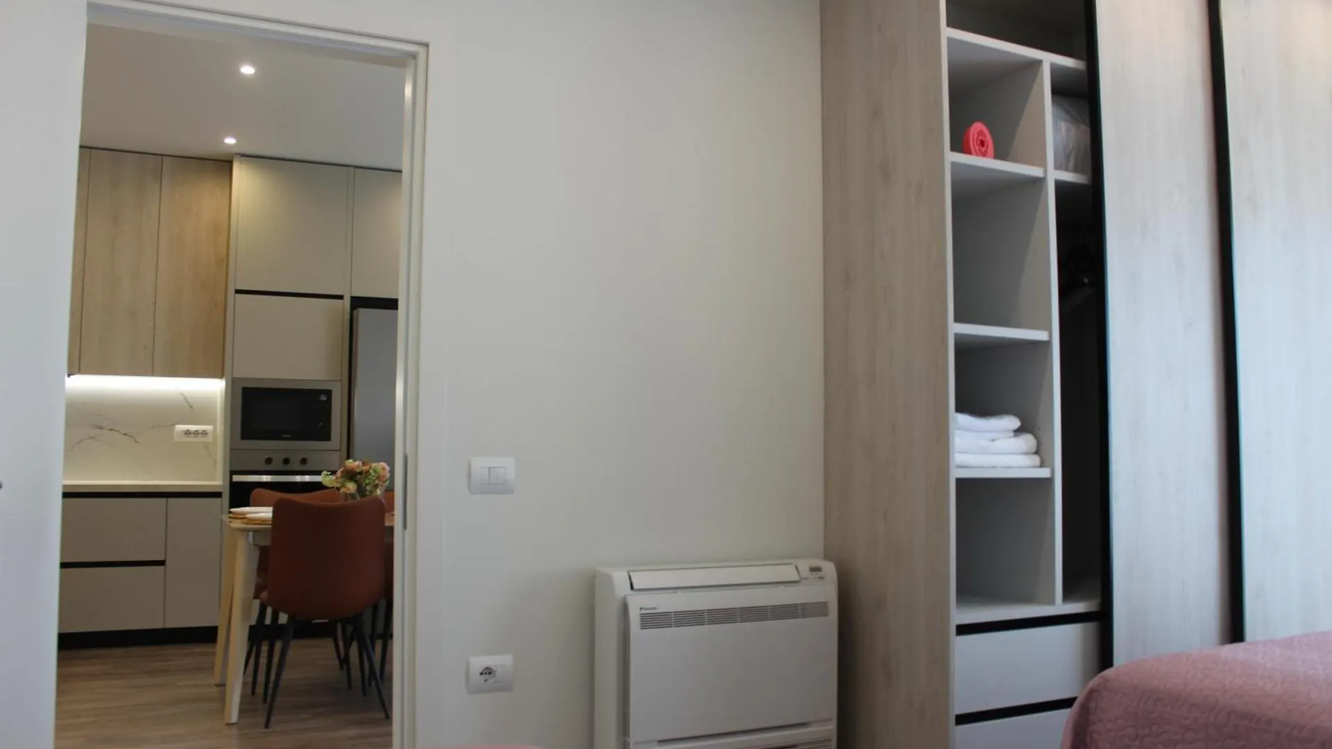 Delight Apartment Tirana 0*,